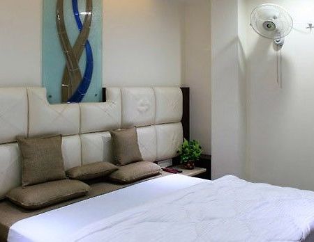 Hotel Meera Chittorgarh Экстерьер фото